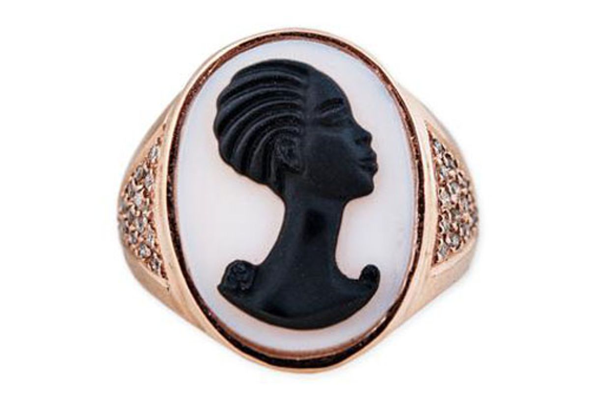 Carved Agate Robyn Cameo Ring