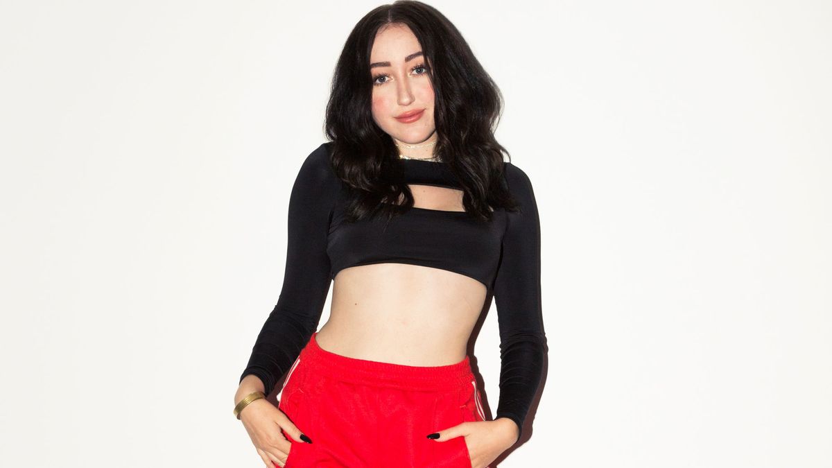 Noah Cyrus Wants to Change This One Thing on Her Wikipedia Page