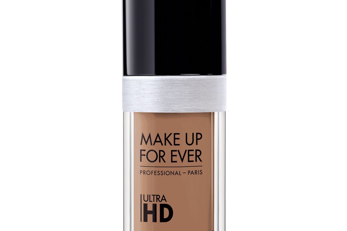 Ultra HD Invisible Cover Foundation in Y445
