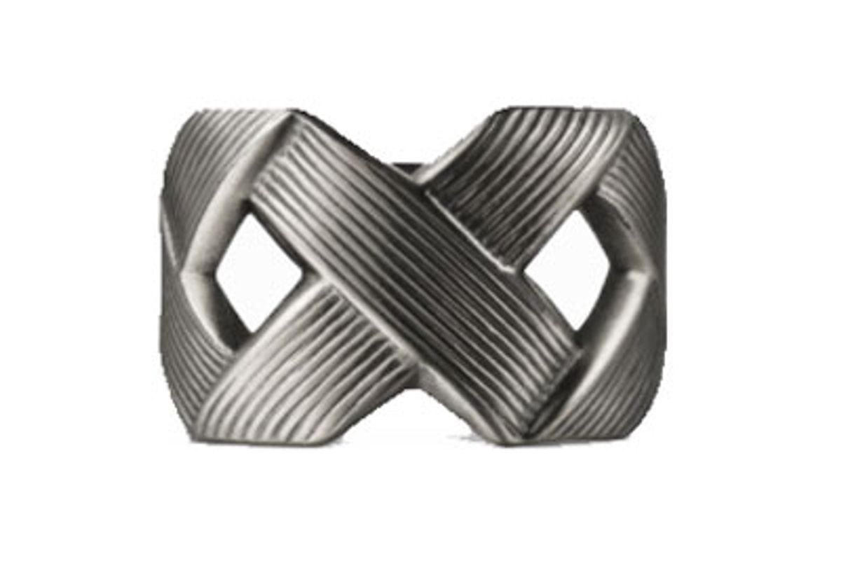 Ring with Crisscross Design