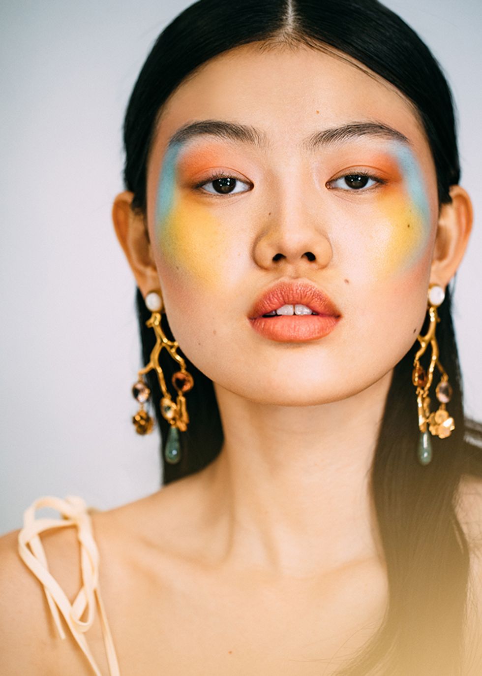 Watercolor Makeup Is Spring 2019’s Biggest Makeup Trend - Coveteur ...