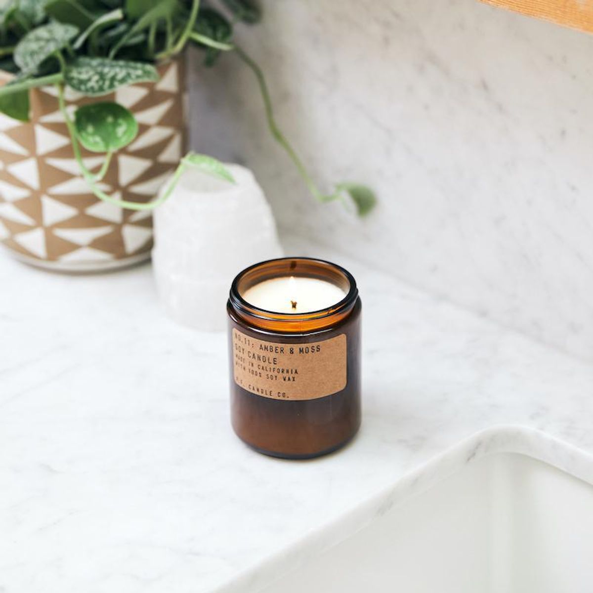 Amber & Moss 7.2 Oz Soy Candle