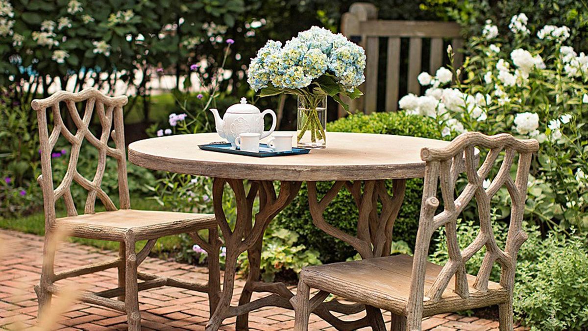 Interior Designer-Approved Outdoor Decor That's Sure to Spruce Up Your Backyard