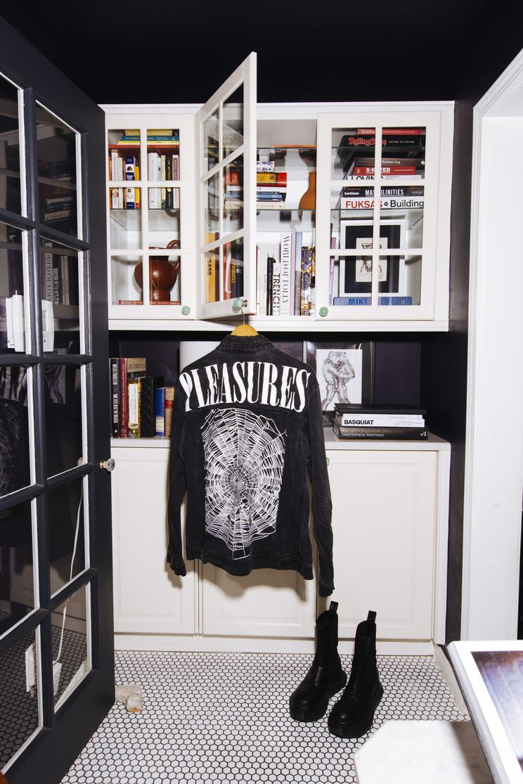 The Style Diaries of Chainky Reindorf - Coveteur: Inside Closets