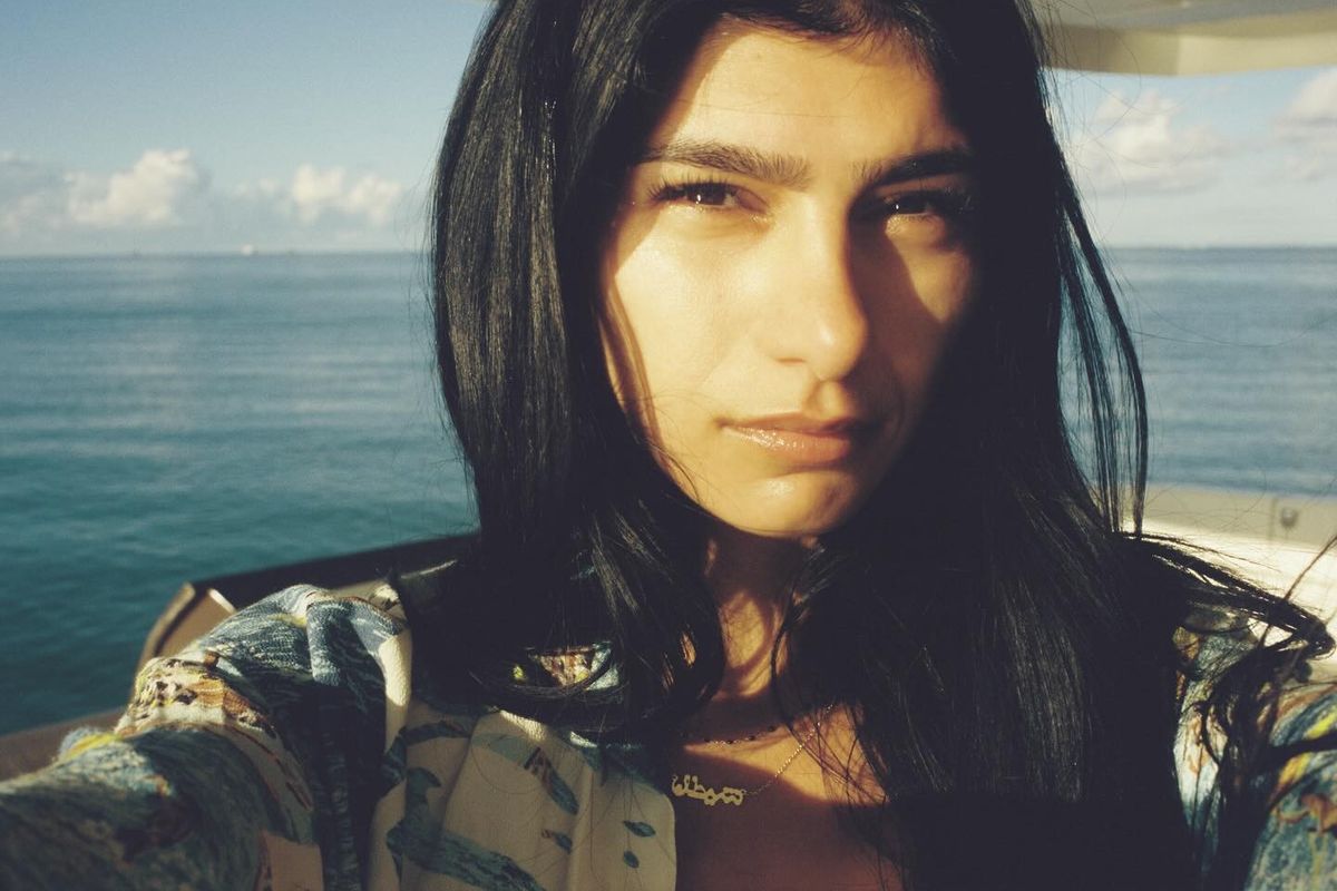 Keeping Tabs: Mia Khalifa