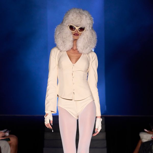 All Hail The Winter Bimbo!