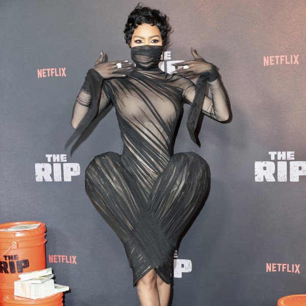 Last Night, Teyana Taylor Masked Up On The Red Carpet