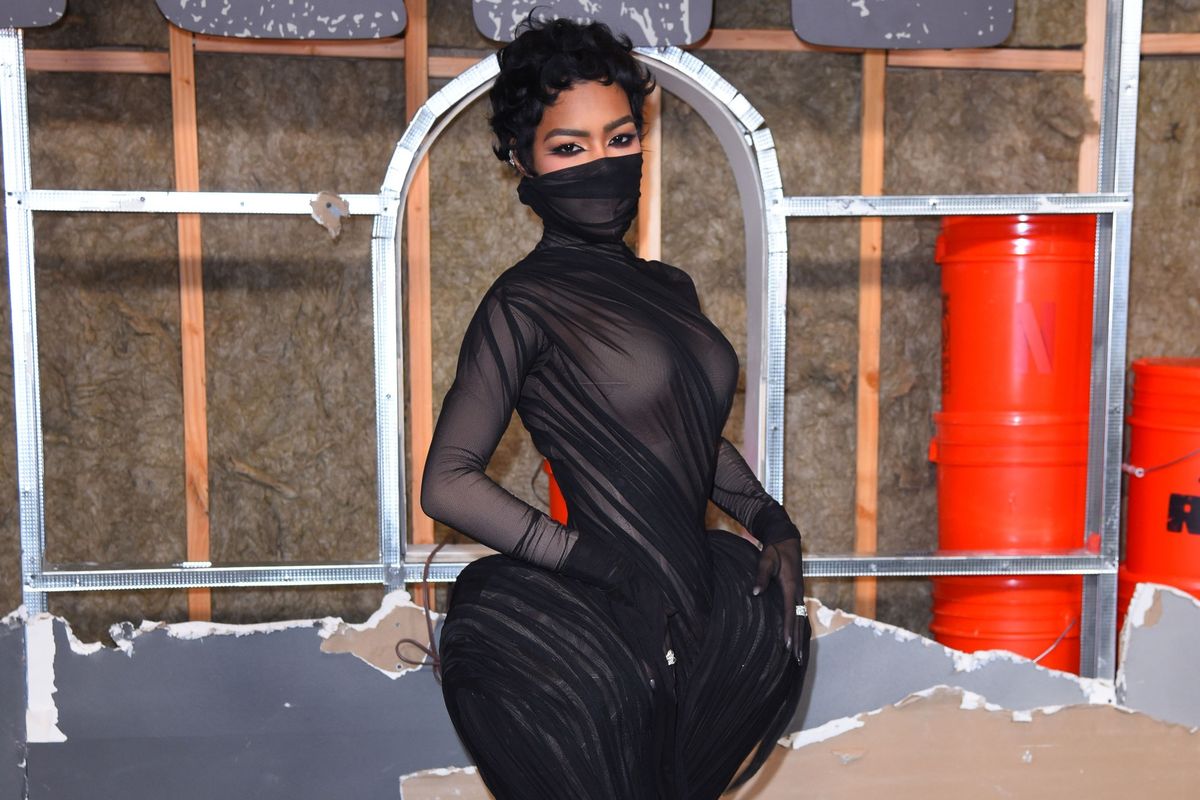 Last Night, Teyana Taylor Masked Up On The Red Carpet
