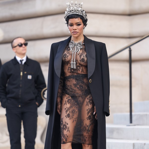Teyana Taylor’s Regal Take On The Naked Dress At Schiaparelli