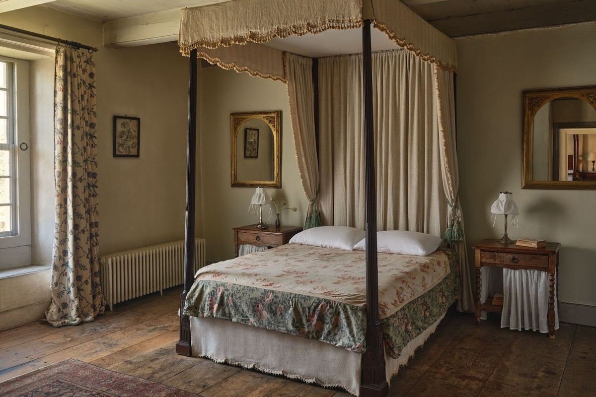 Curtain Call: Interior Design Is Entering Its Ruffle Era