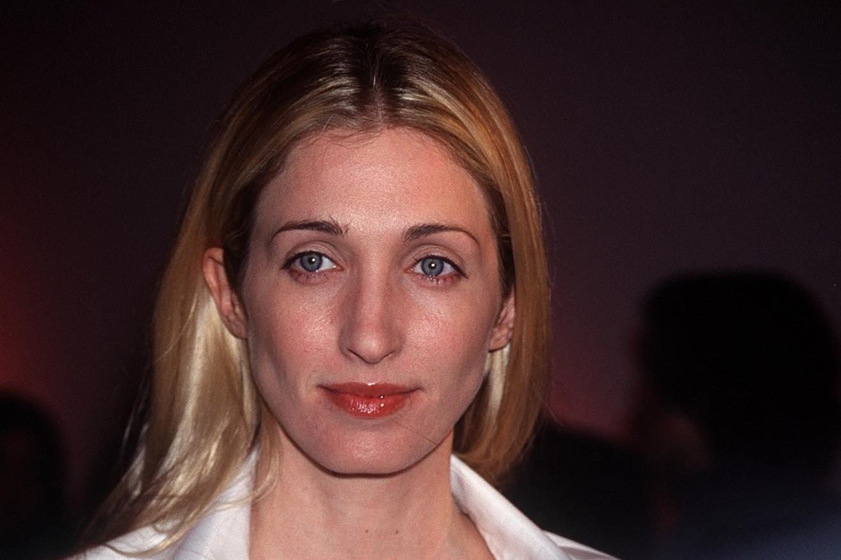 CBK Made A Case For The Low-Key Engagement Ring