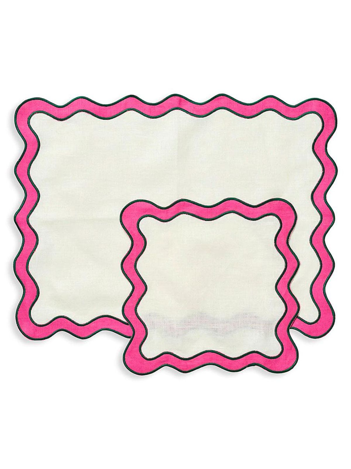 in the roundhouse napery scalloped edge placemat and napkin 8 piece set