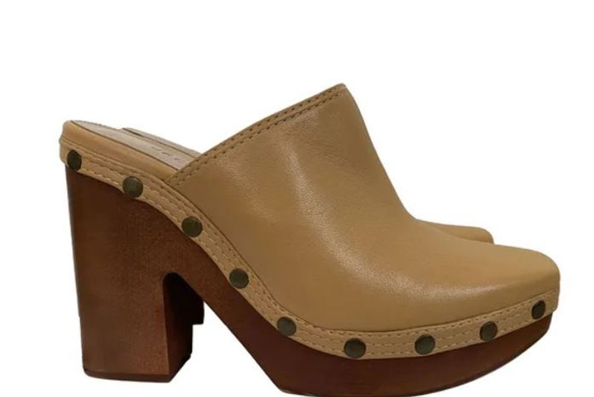 jacquemus sabah leather mule clogs