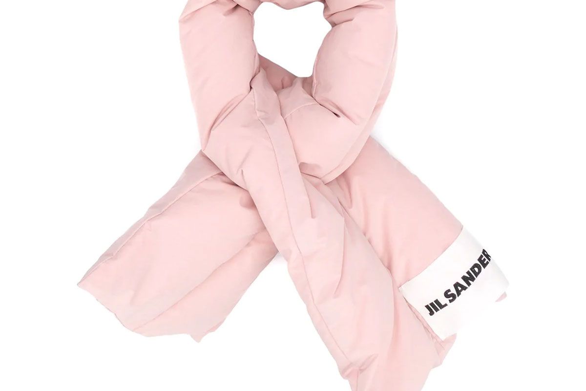 jil sander padded logo patch scarf