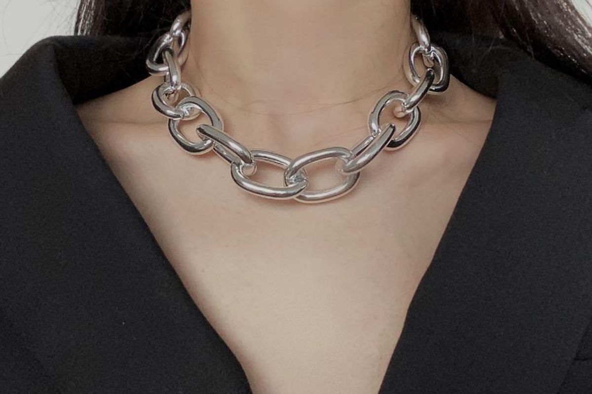 kind regards zelda linked chain chocker