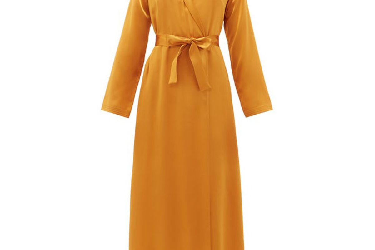 la perla belted silk charmeuse robe