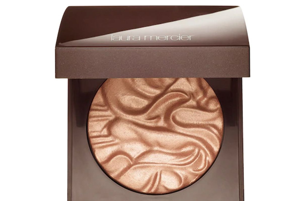 laura mercier face illuminator powder