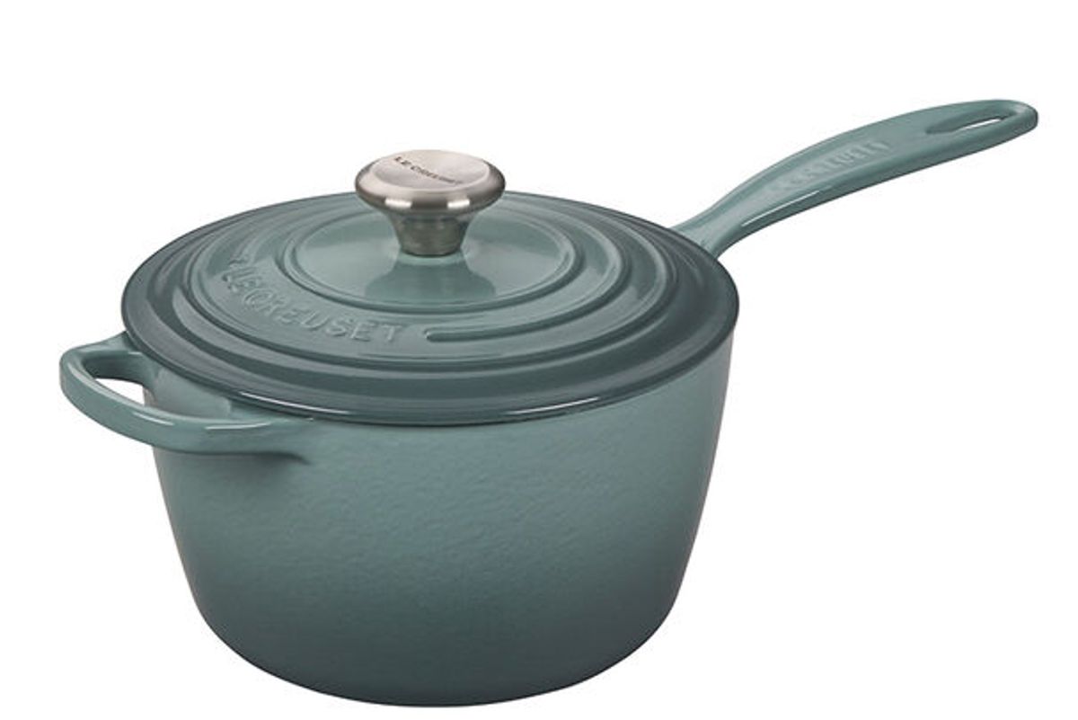 le creuset signature saucepan