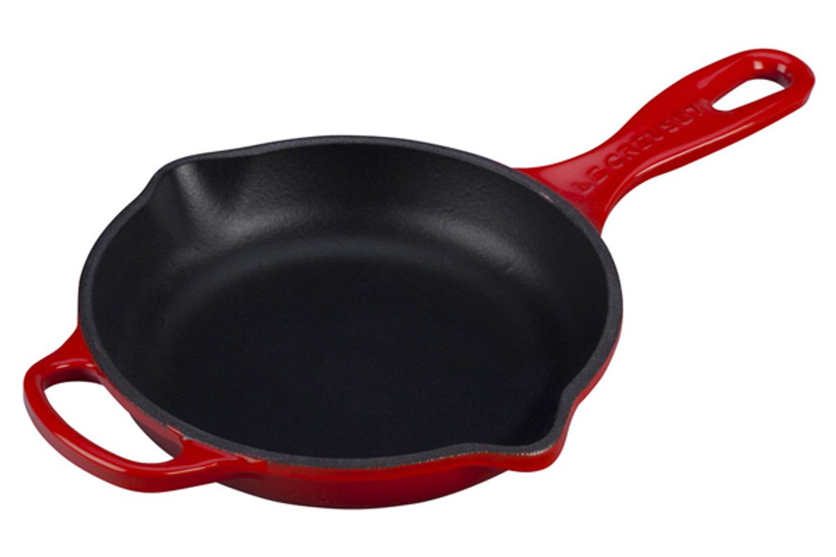 le creuset signature skillet