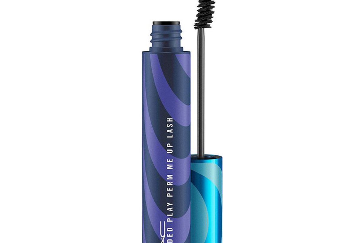 mac cosmetics extended play perm me up lash mascara