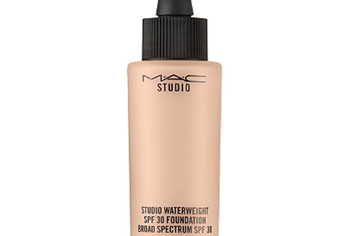 mac studio waterweight spf 30 foundation