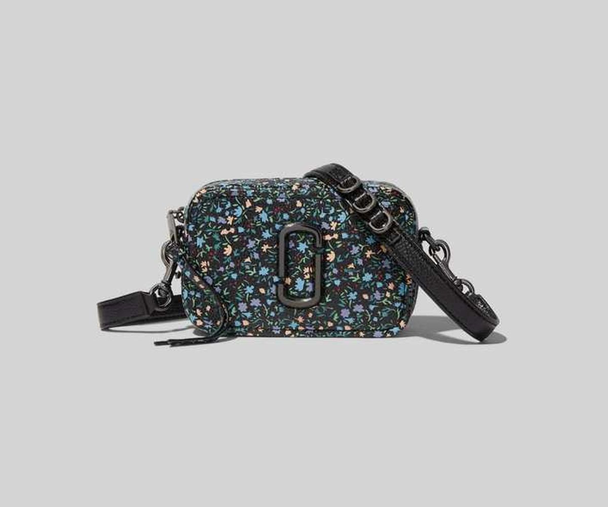 marc jacobs the softshot ditsy floral 17