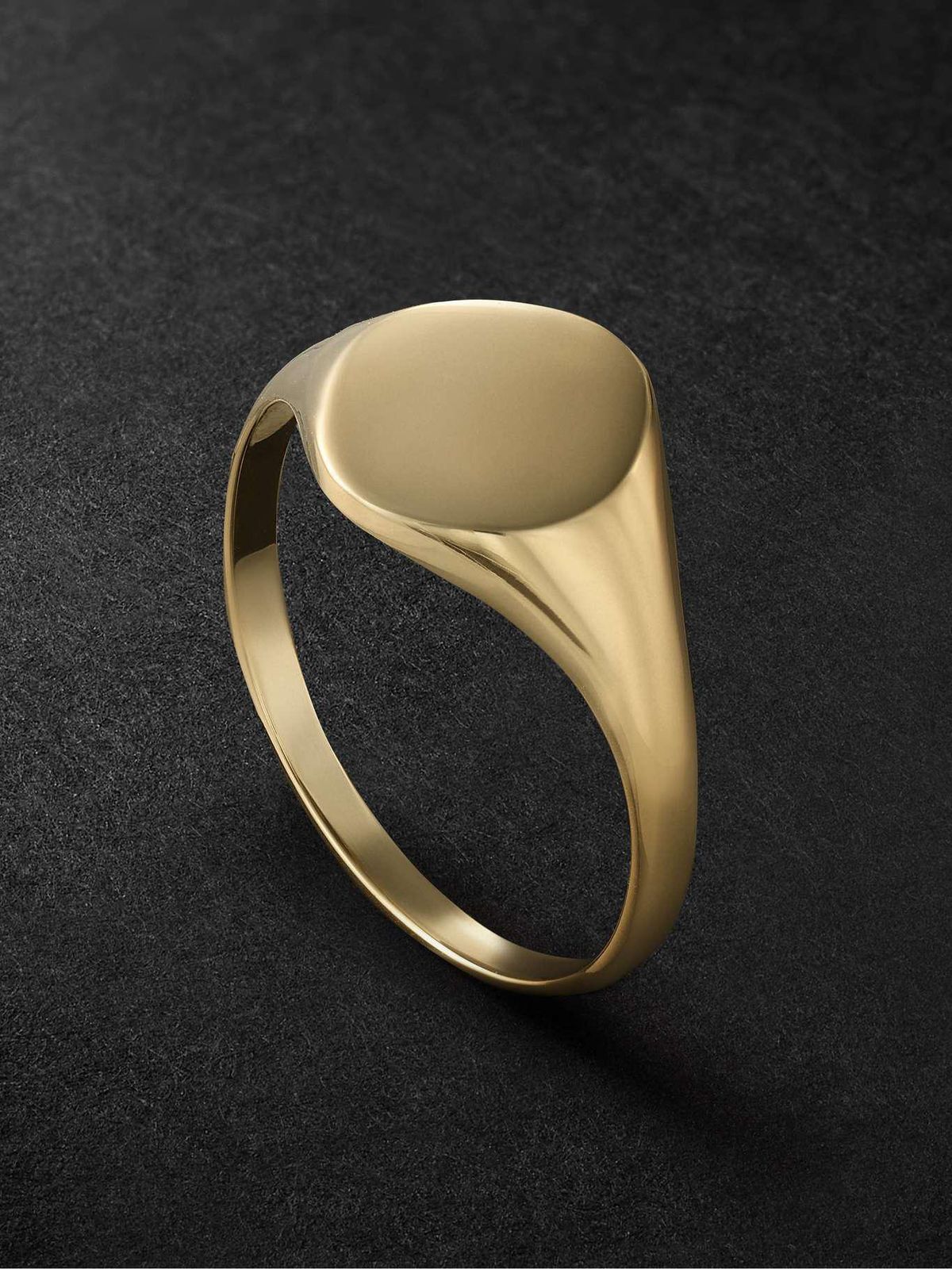 mateo signet ring