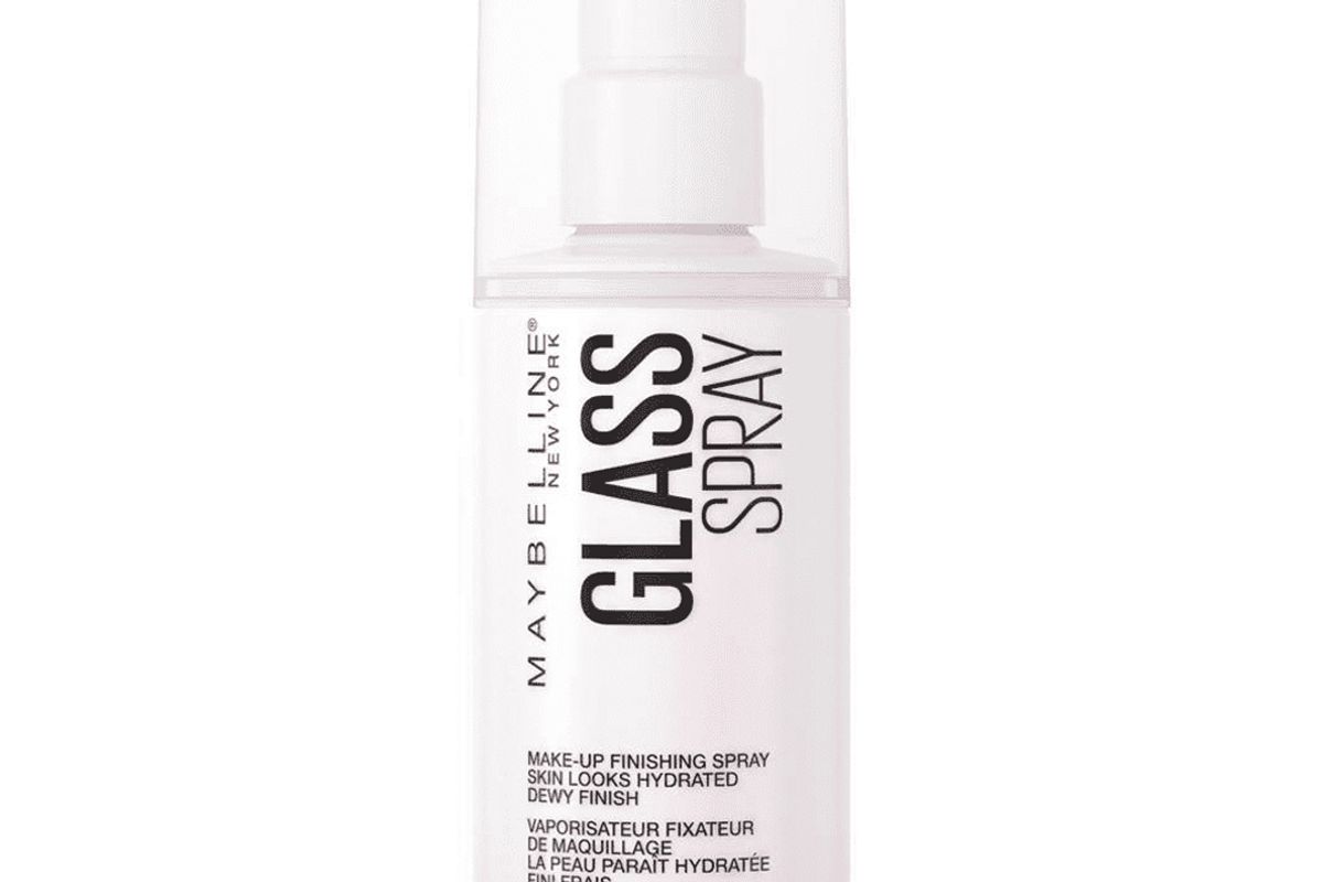 maybelline facestudio glass skin makeup finishing spray