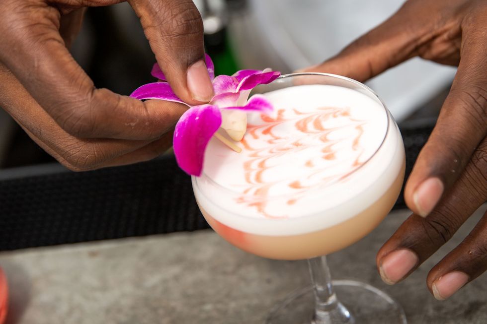 miami edition hotel strawberry shrub cocktail recipe