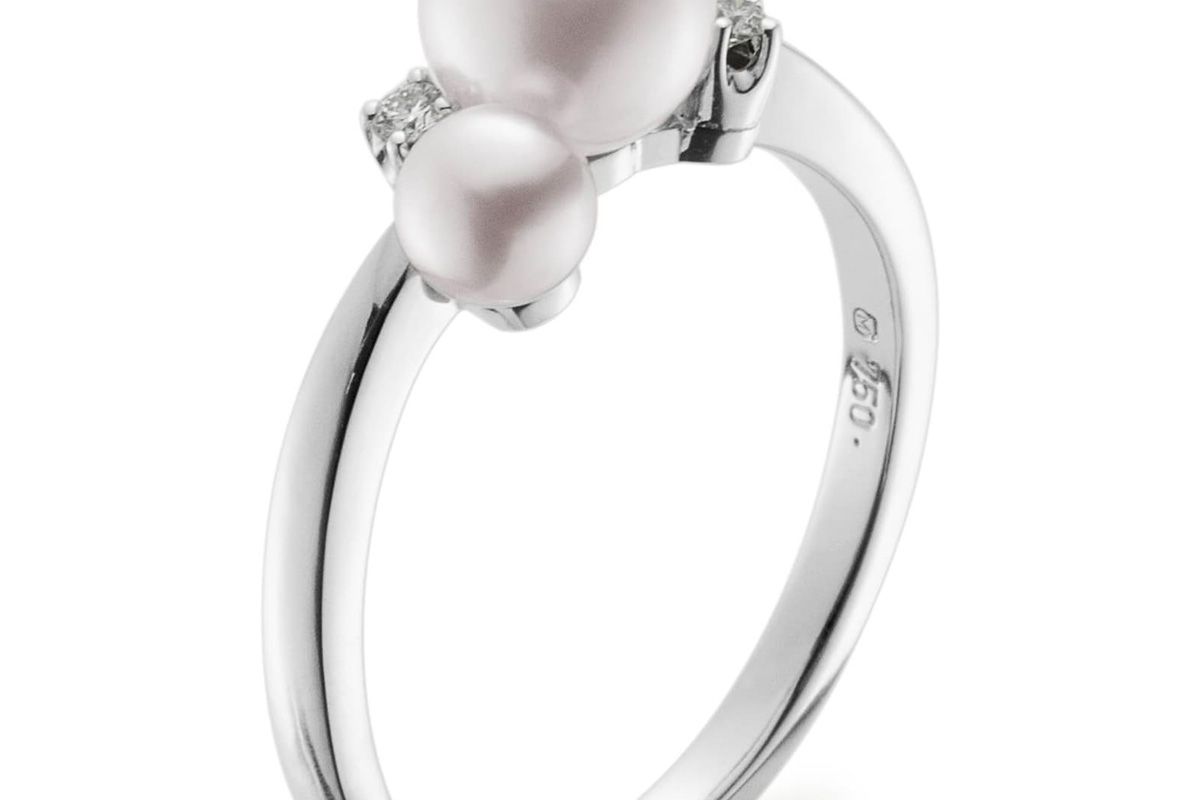 mikimoto pearl and diamond ring