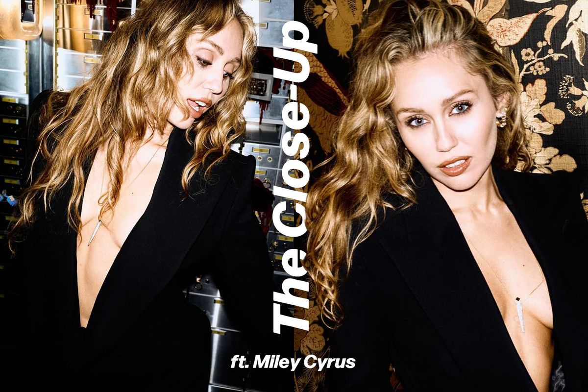 miley-cyrus-maybelline