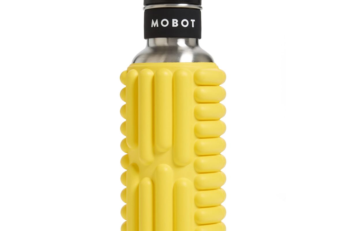 mobot grace 27 ounce foam roller water bottle