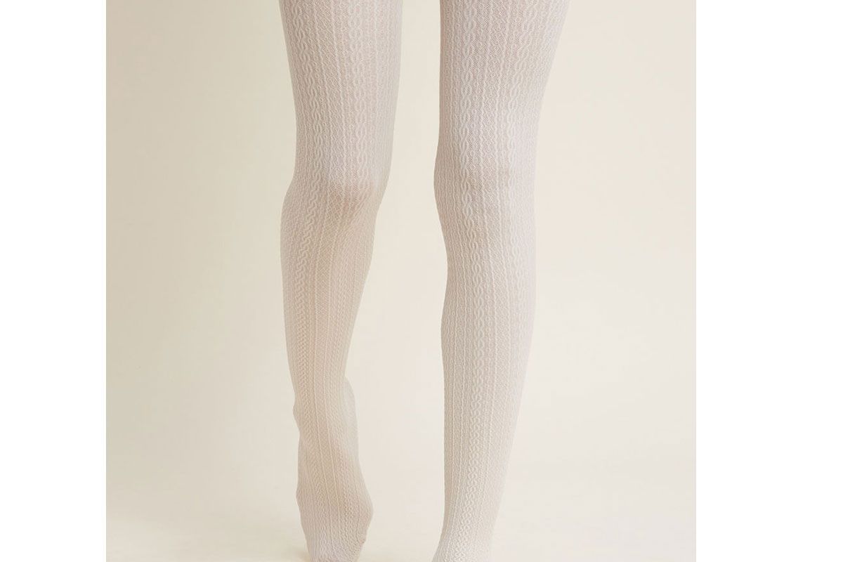 modcloth cable for discussion tights in ivory