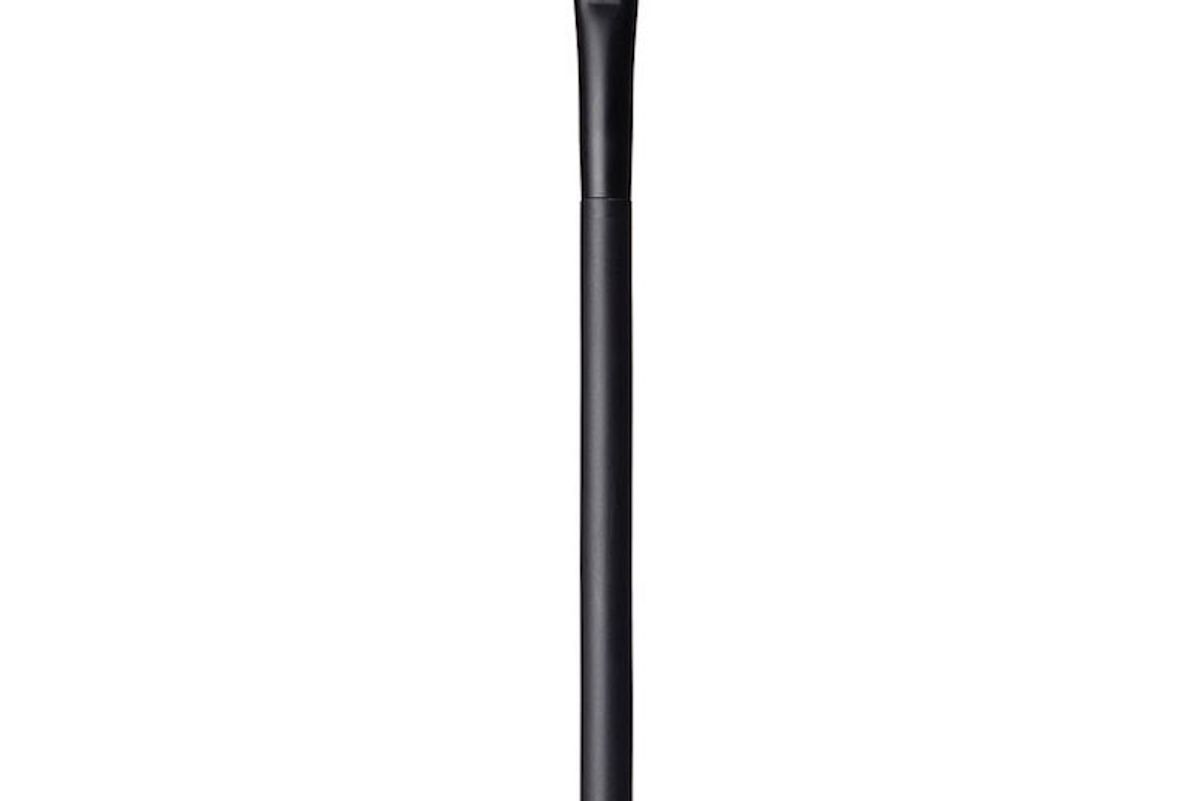 nars #40 eye shadow brush