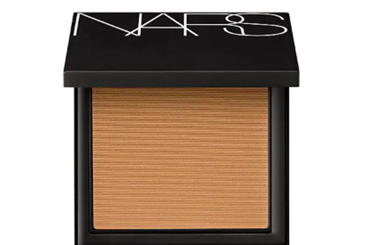 nars all day luminous powder foundation broad