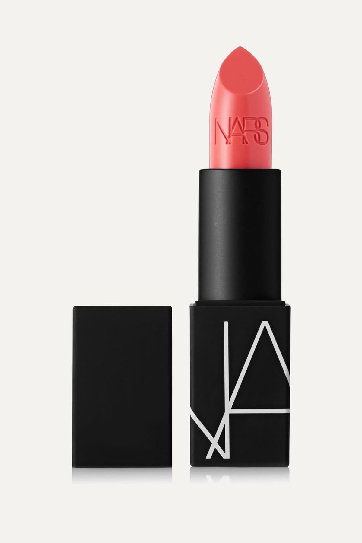 nars lipstick in license to love