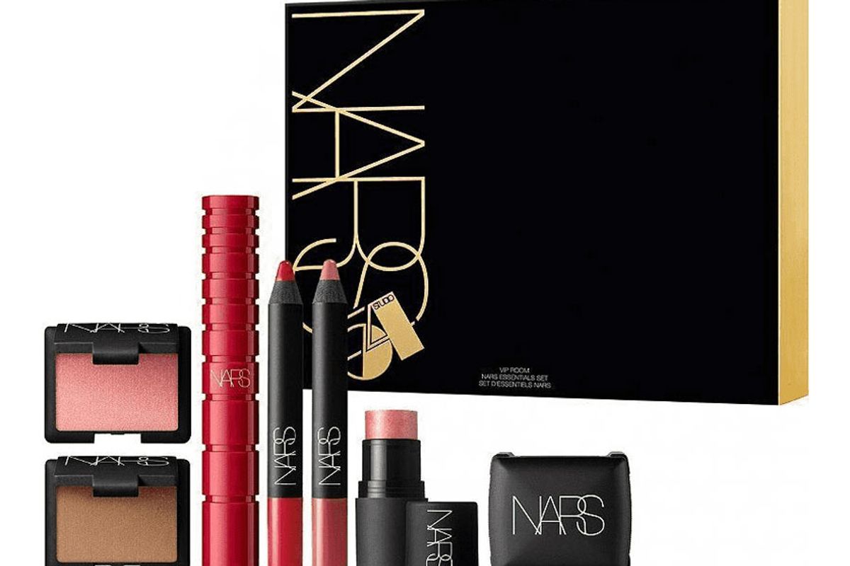 nars vip room nars essentials set