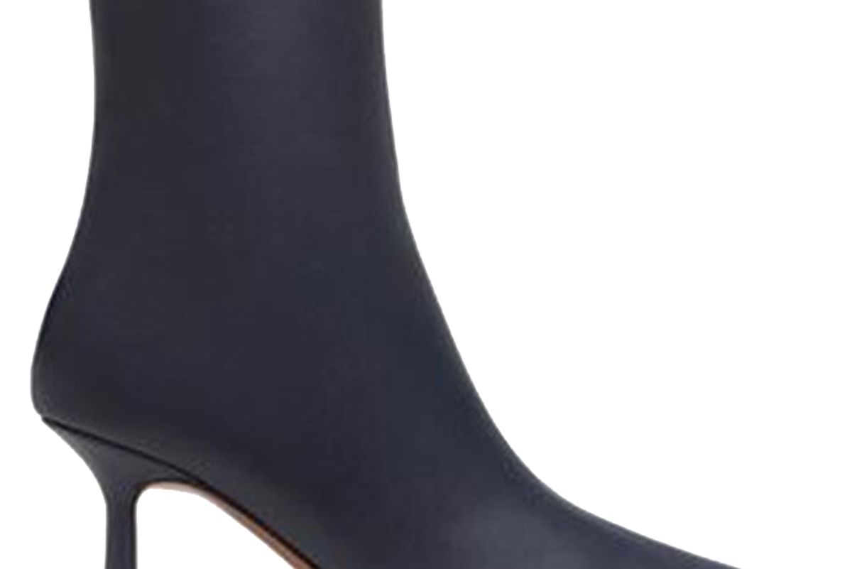 neous menea square calf leather navy boot