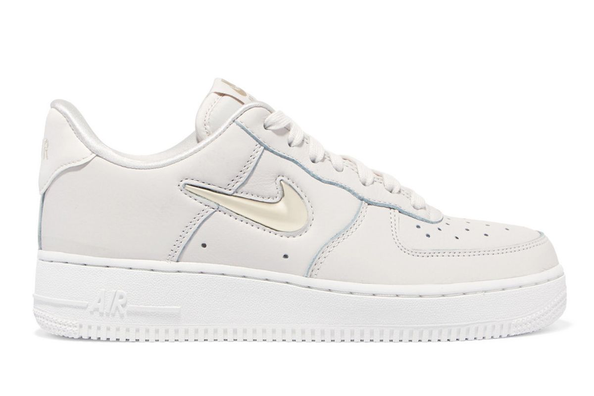 nike air force 1 07 lx leather sneaker