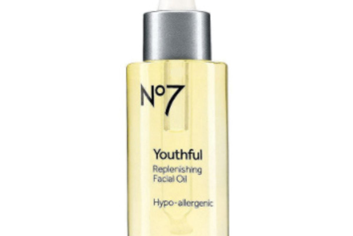 no 7 youthful replenishing oil