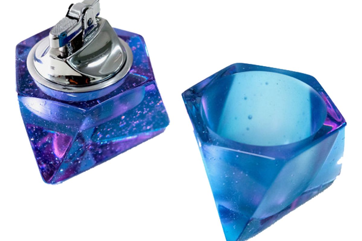 octahedron table lighter and ashtray set