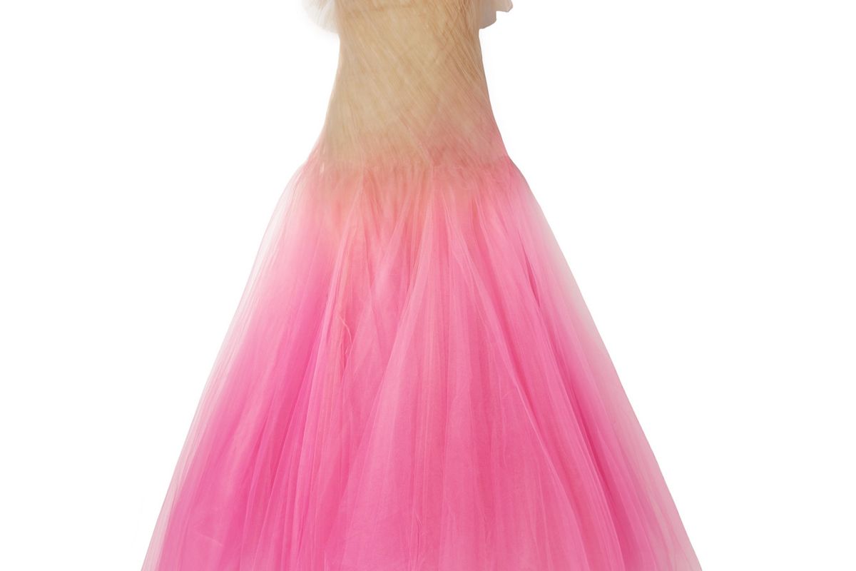 oscar de la renta strapless degrade tulle gown