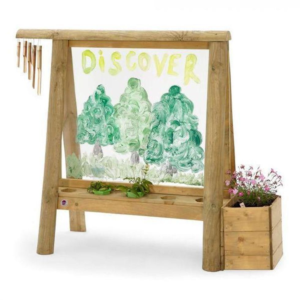 plum discovery create and paint easel