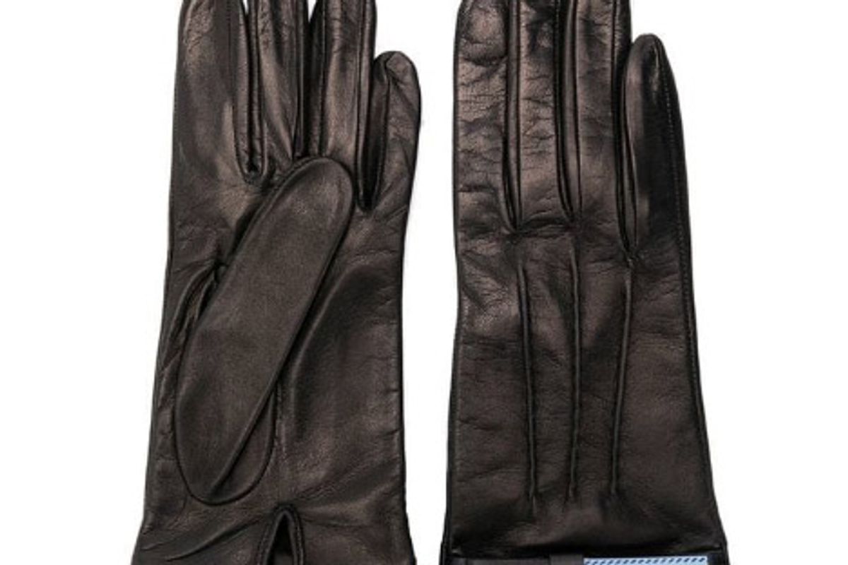 prada perfectly fitted gloves