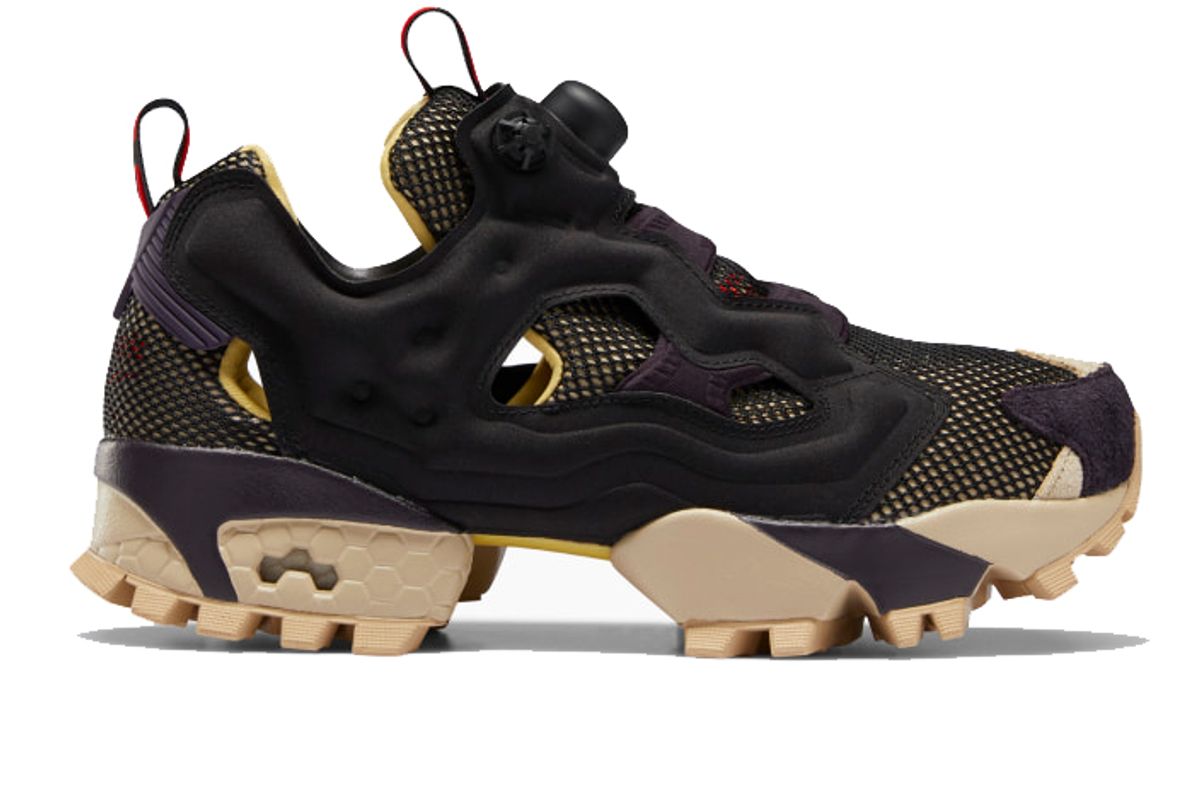 reekbok instapump fury trail shoes