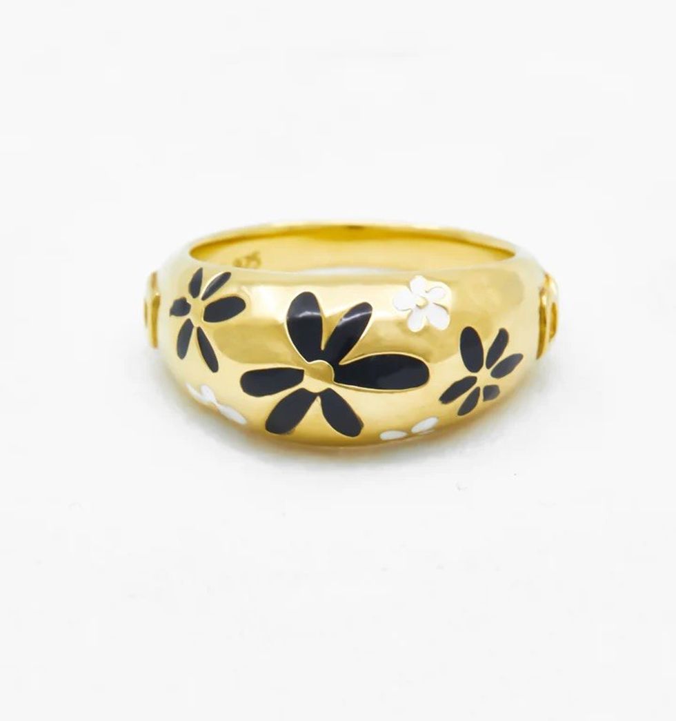 Rellery flower ring