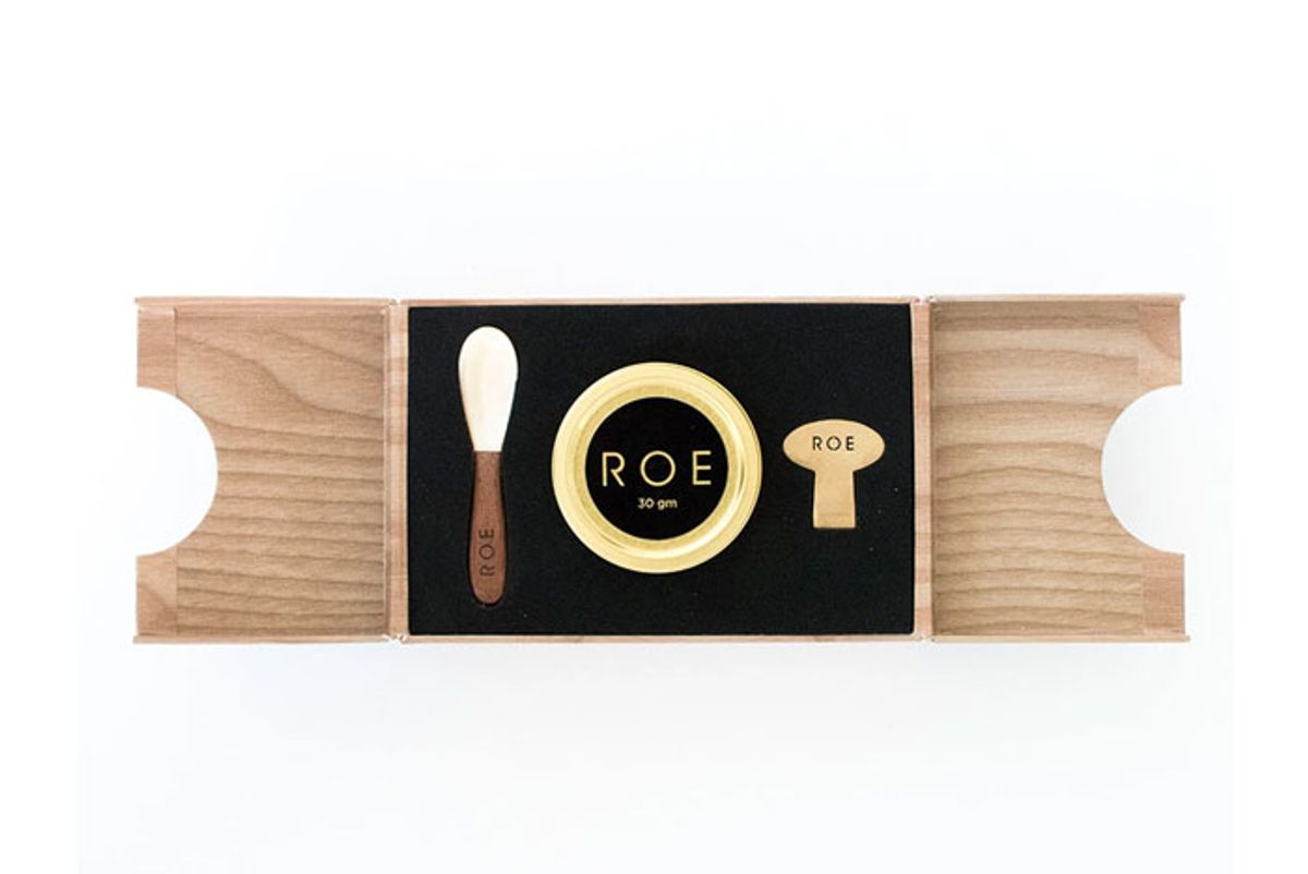 roe caviar gift set