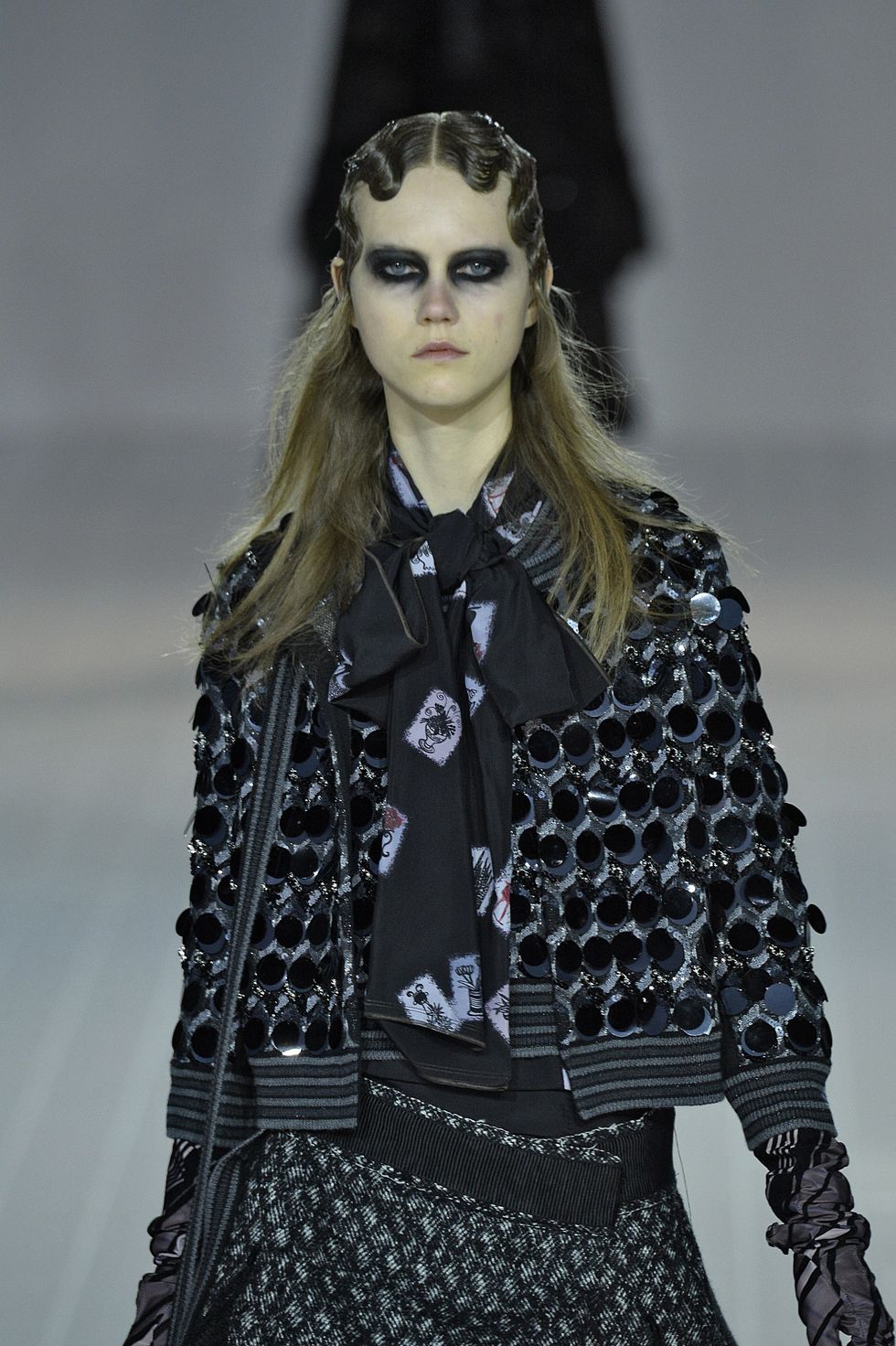 runway-halloween-beauty-looks