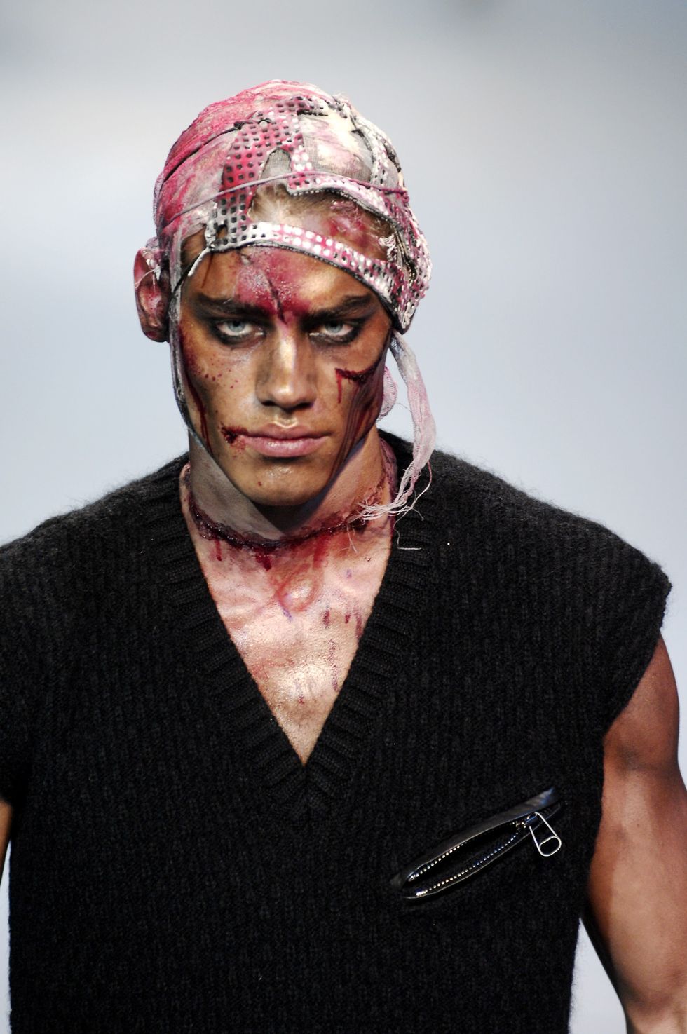 runway-halloween-beauty-looks