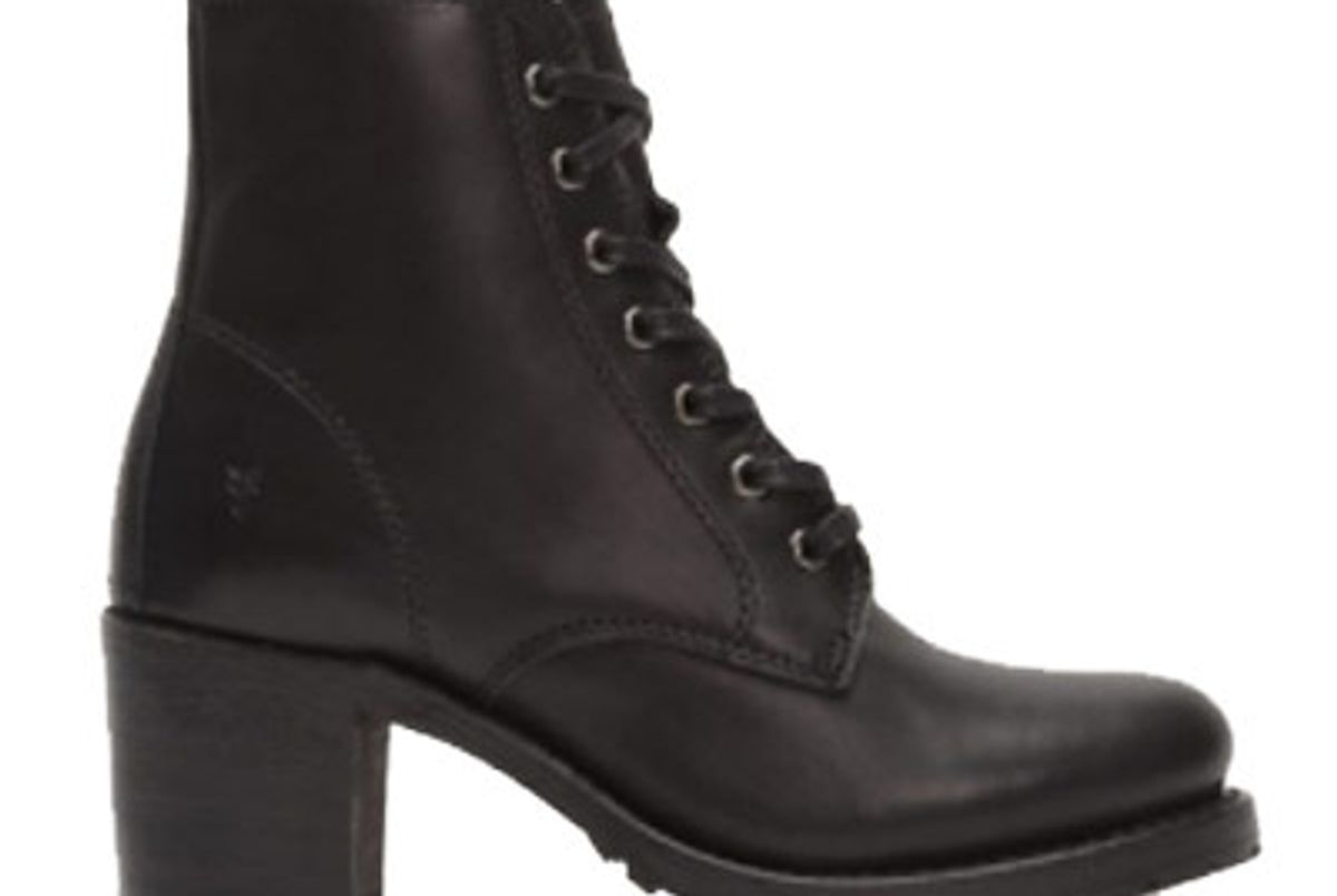 Sabrina 6G Lace Up Boot